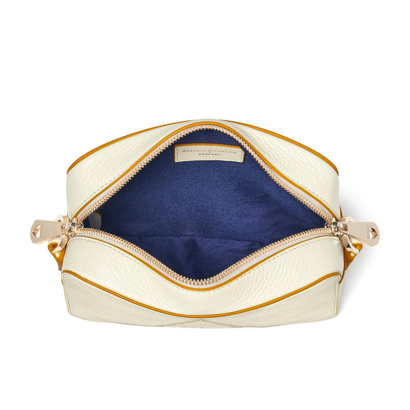 Ivory Pebble Camera Bag F935