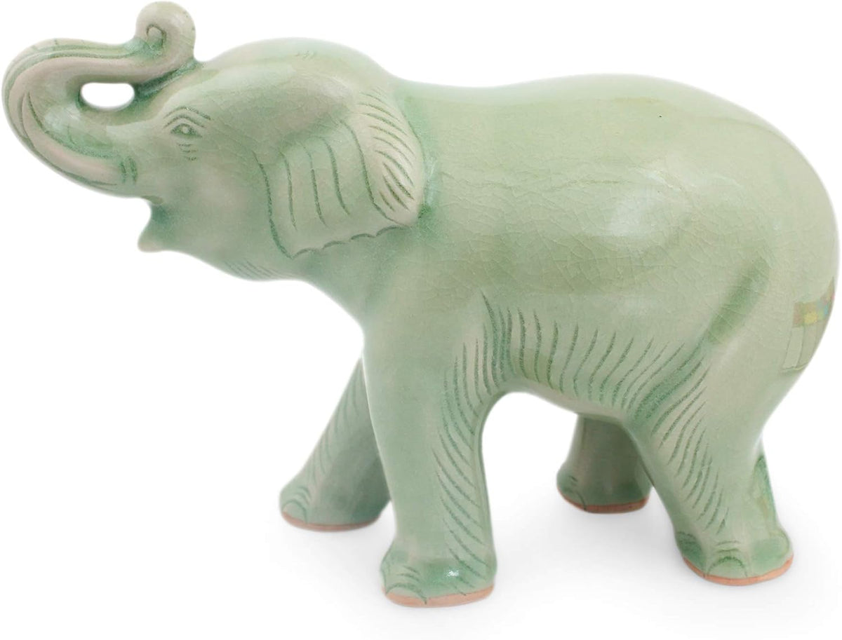 Celadon Ceramic Figurine H22737