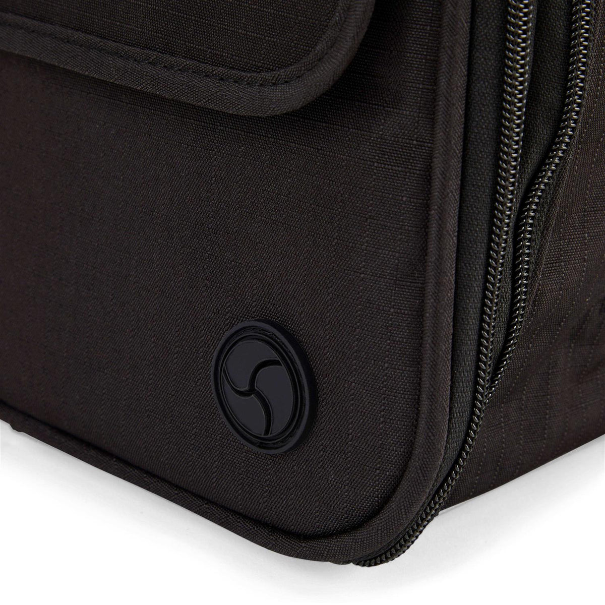 Fold-Out Pet Carrier B341629