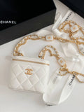 White Small Vanity With Chain Bag B9585