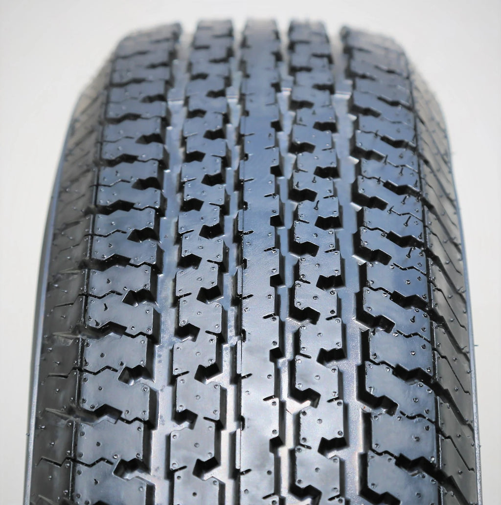 Set of 4 ST225/75R15 Trailer Tires Q488572