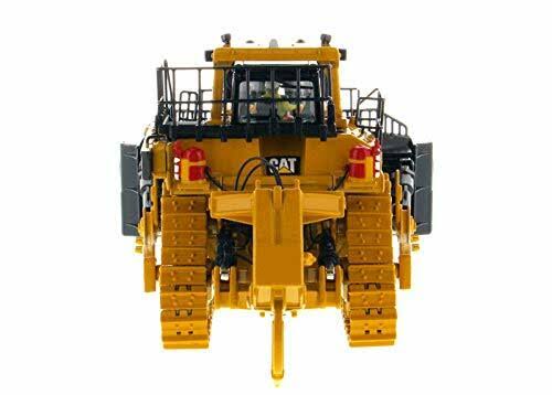 1/50 Diecast Track-Type Tractor Dozer Model Q7627