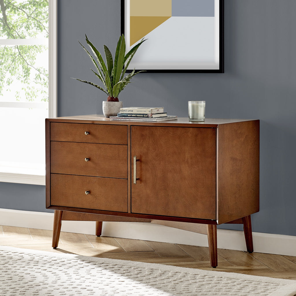 Media Console O698