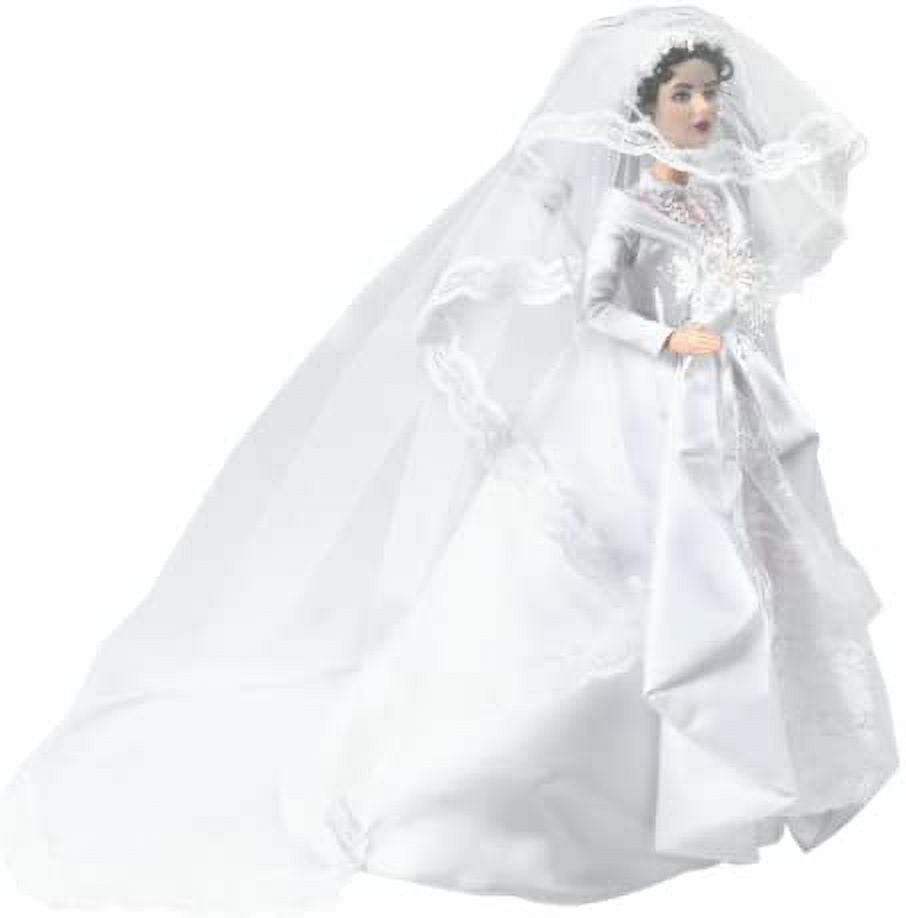 Elizabeth Taylor Barbie Doll Q218