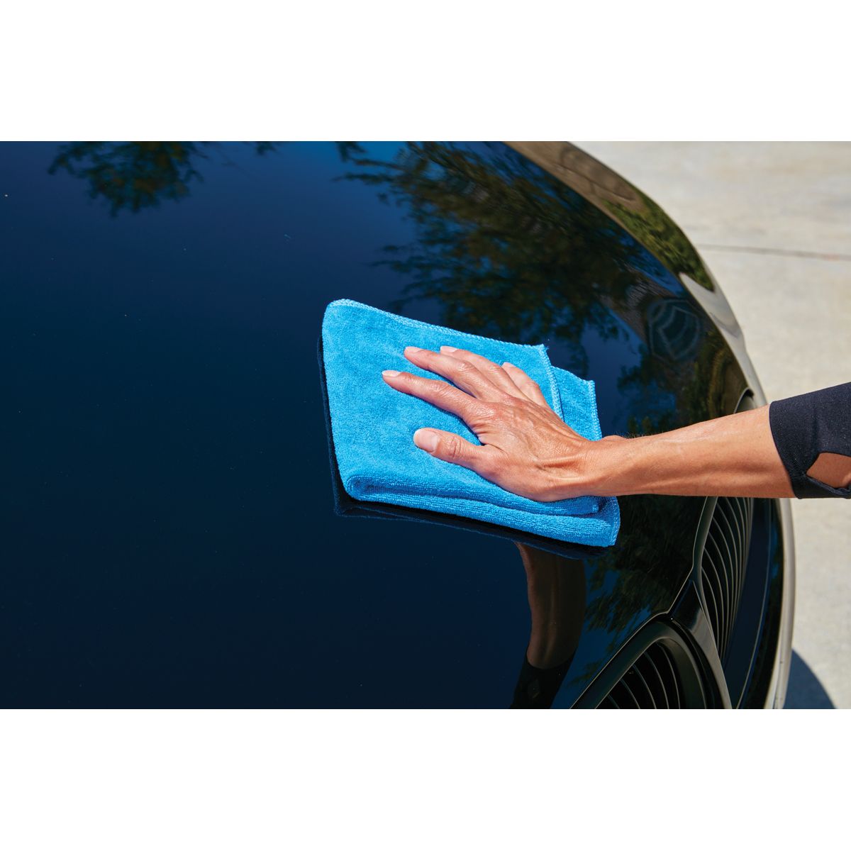 Microfiber Cleaning Cloths 12 in. x 12 in. 12-Pack P47389