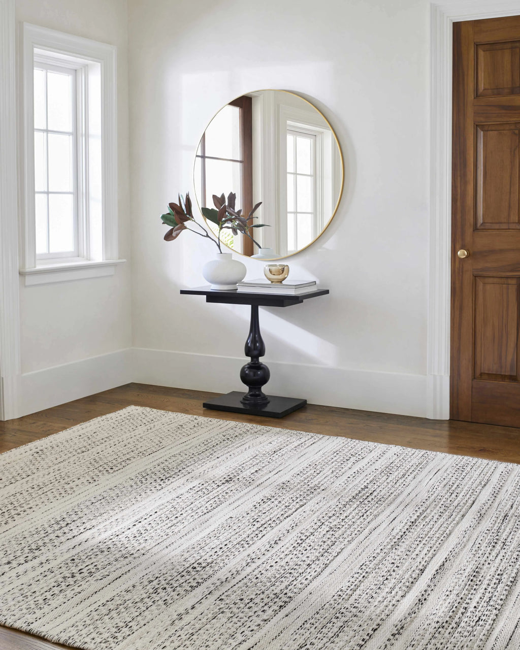 Black Cream Beige 5' x 7'6" Wool Area Rug V5657