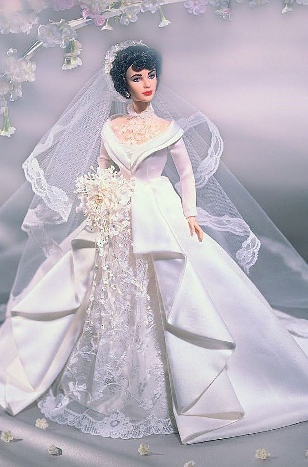 Elizabeth Taylor Barbie Doll Q218
