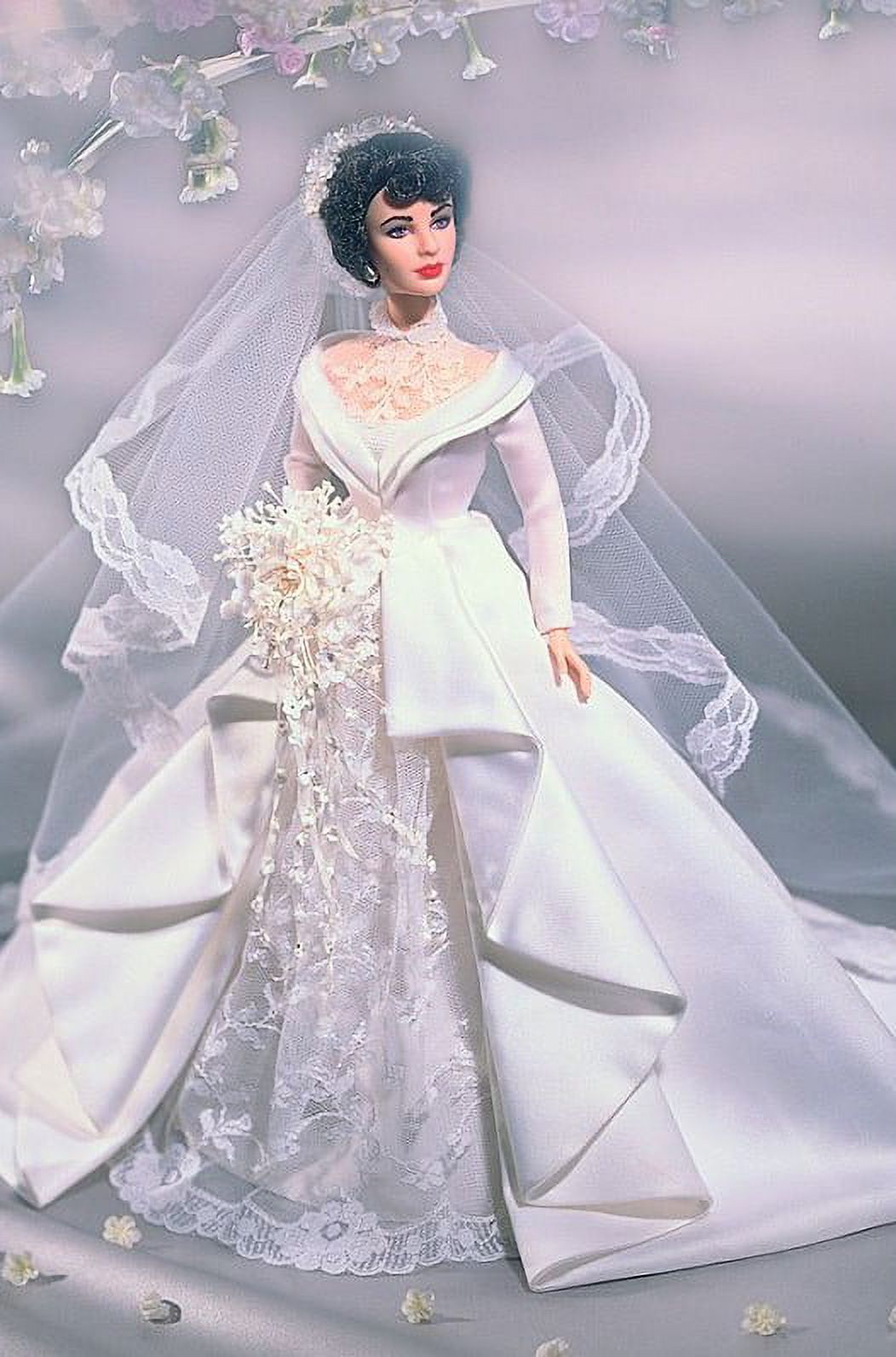 Elizabeth Taylor Barbie Doll Q218