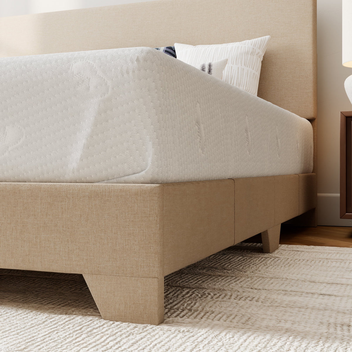 Queen Upholstered Platform Bed Frame with Adjustable Headboard Q65608