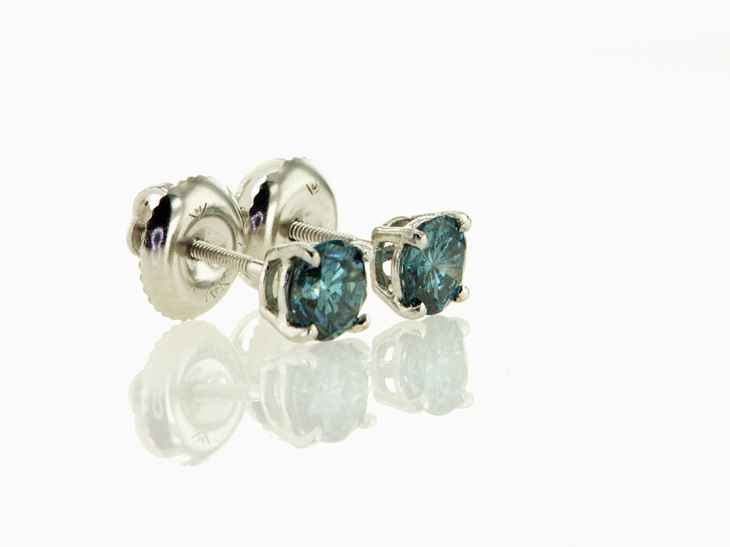 14K White Gold Stud Earrings R412