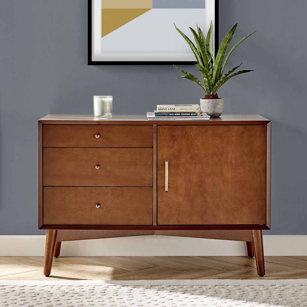 Media Console O698