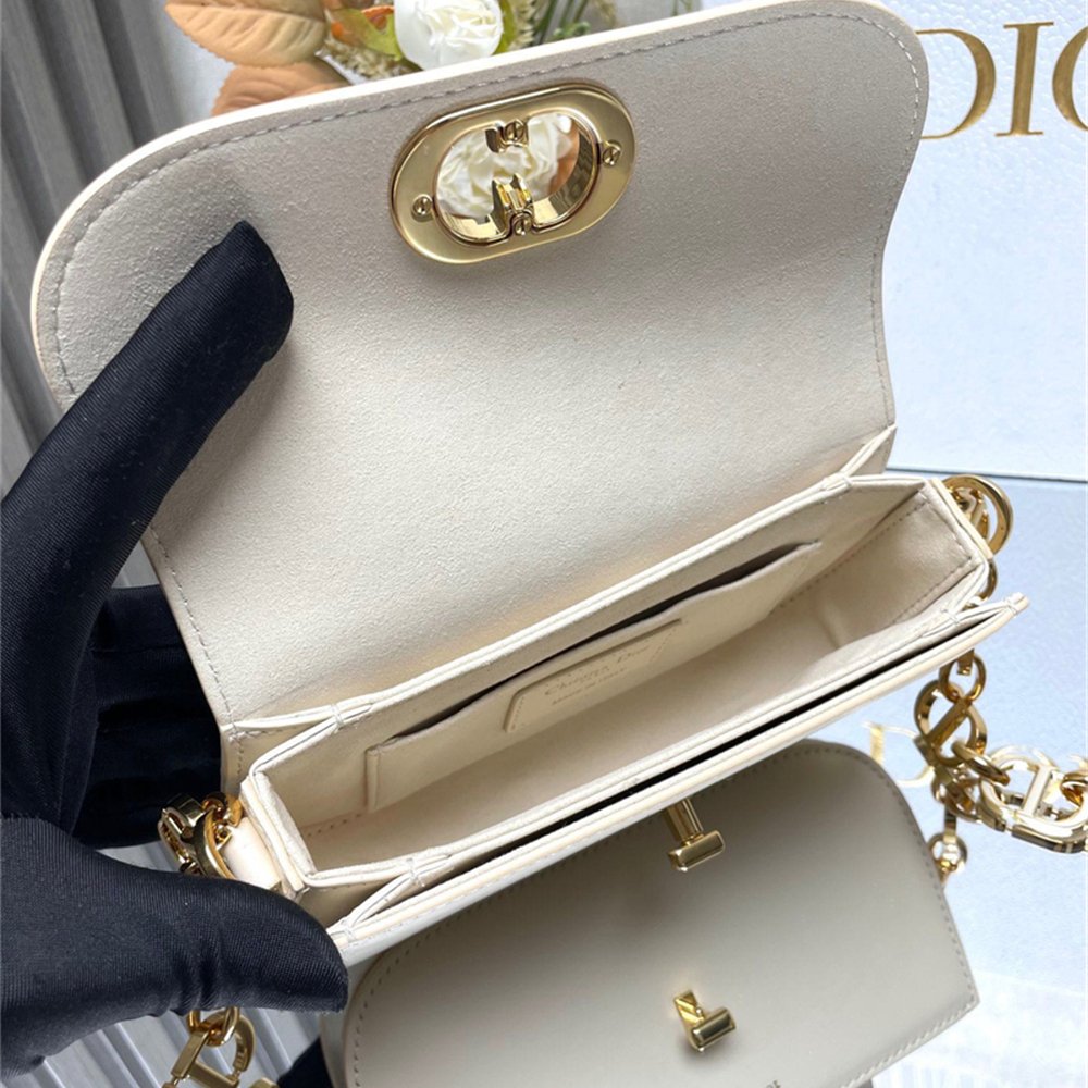 White Box Calfskin Bag O805045