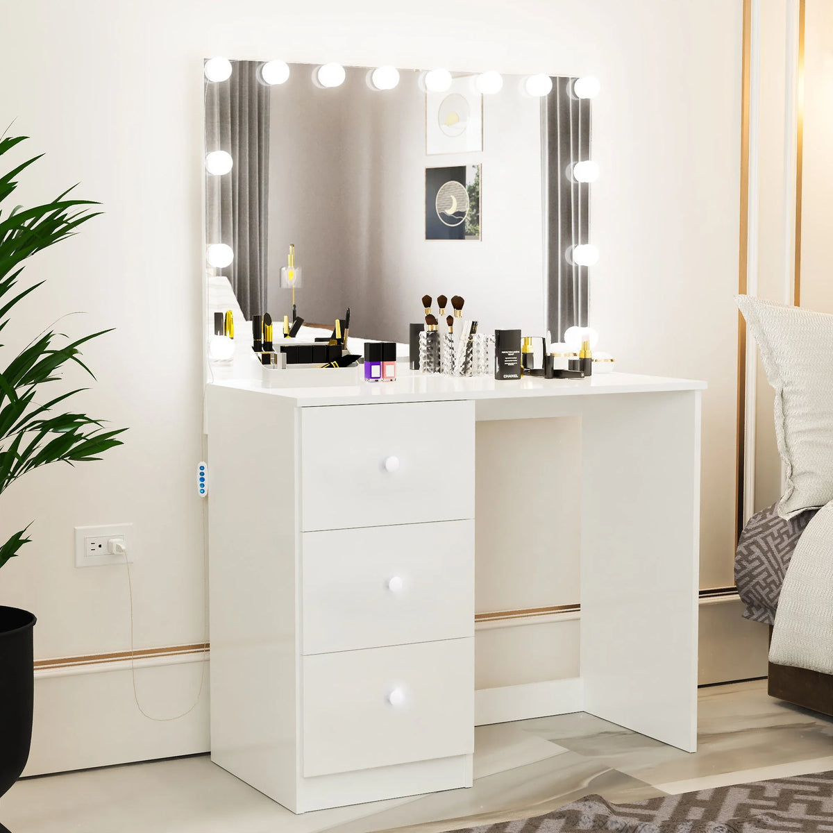 Modern Vanity Table with Light Bulbs 3 Drawers Wide Mirror White O36579