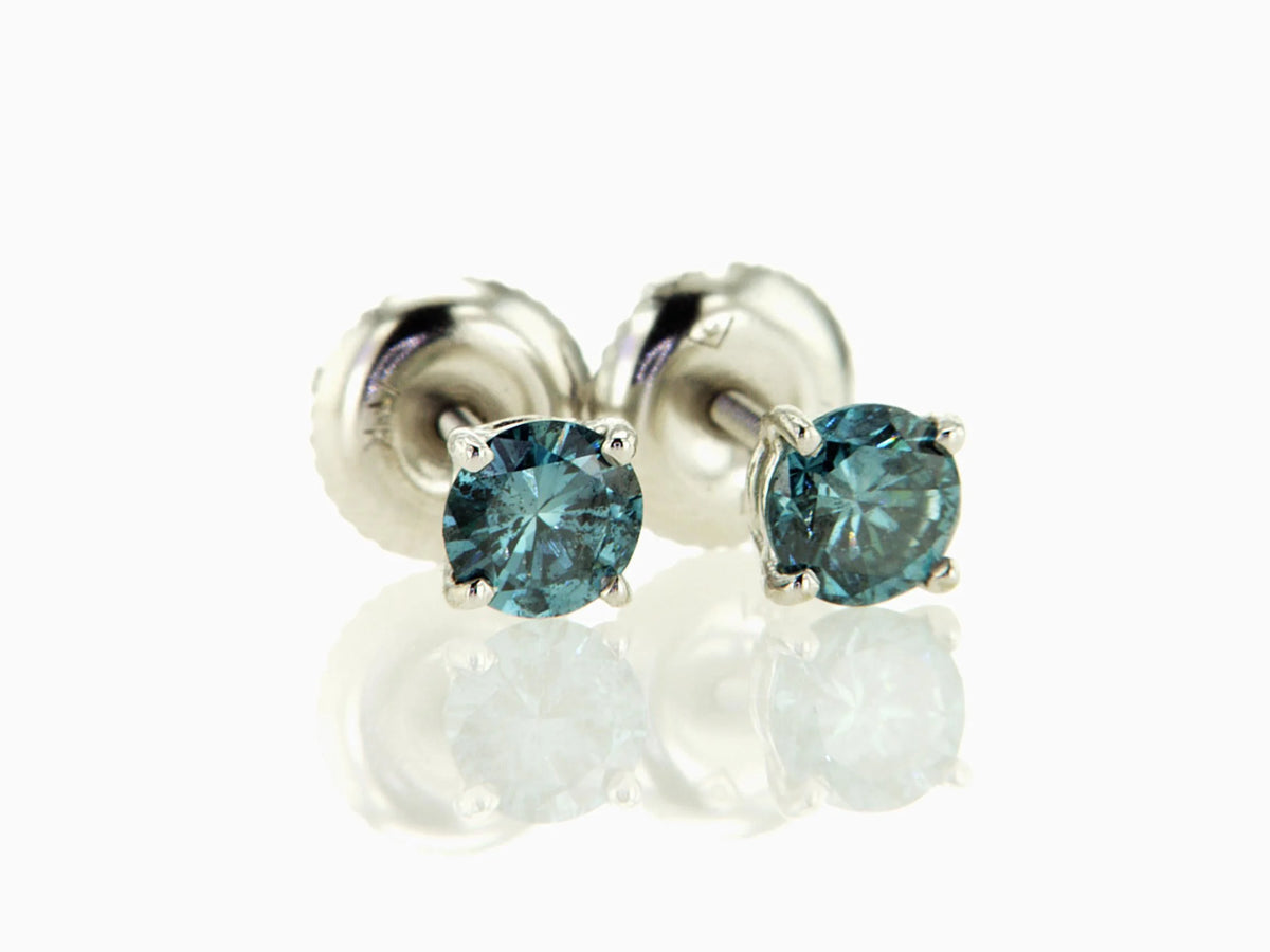 14K White Gold Stud Earrings R412
