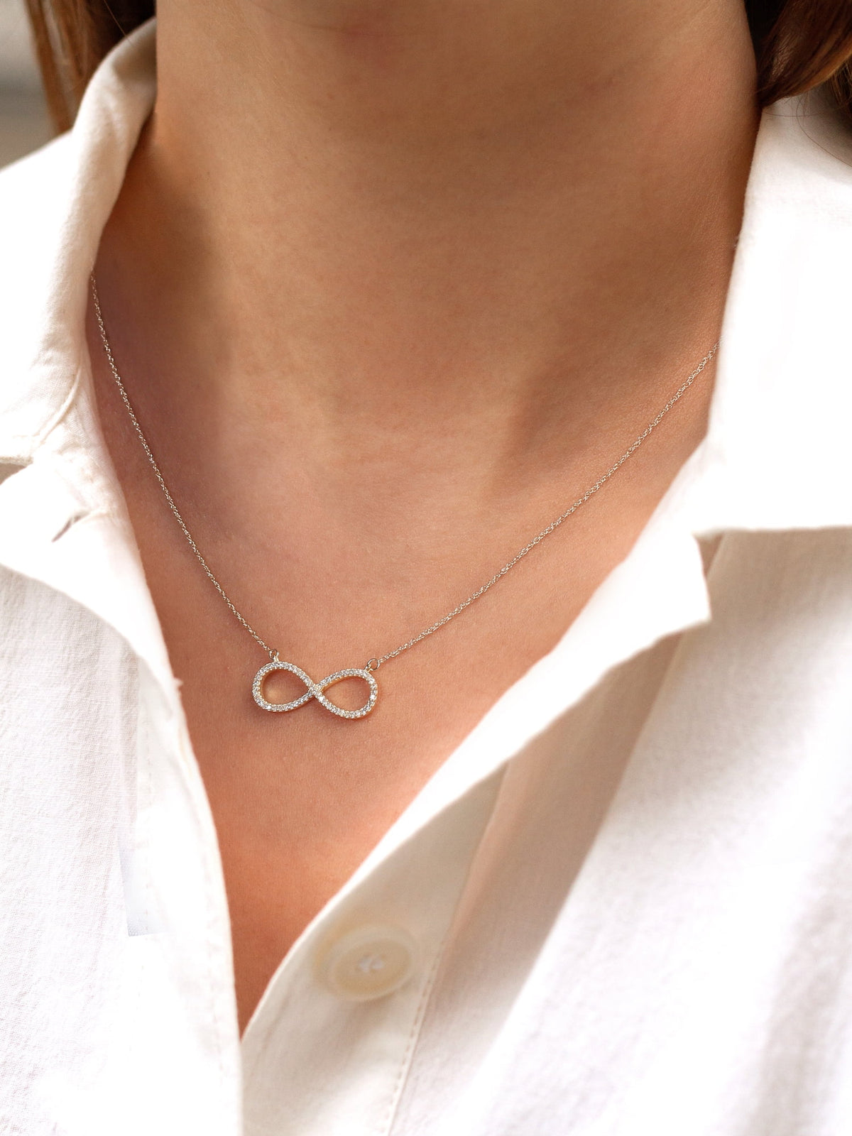 10K Yellow Gold Diamond Infinity Loop Necklace X832859